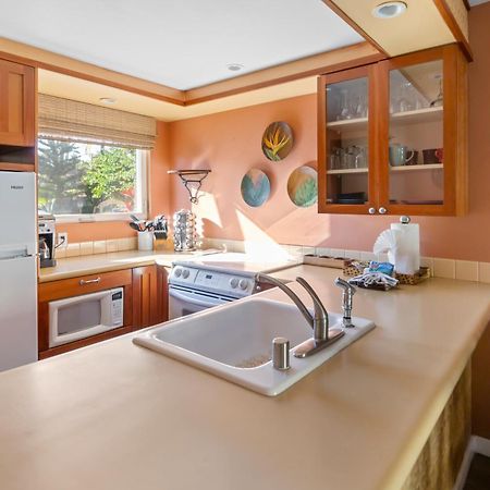 Bamboo Suite, 1 Bedroom, Sleeps 4, Pool & Bbq, Pre-Renovation Summer Sale Kihei Eksteriør billede
