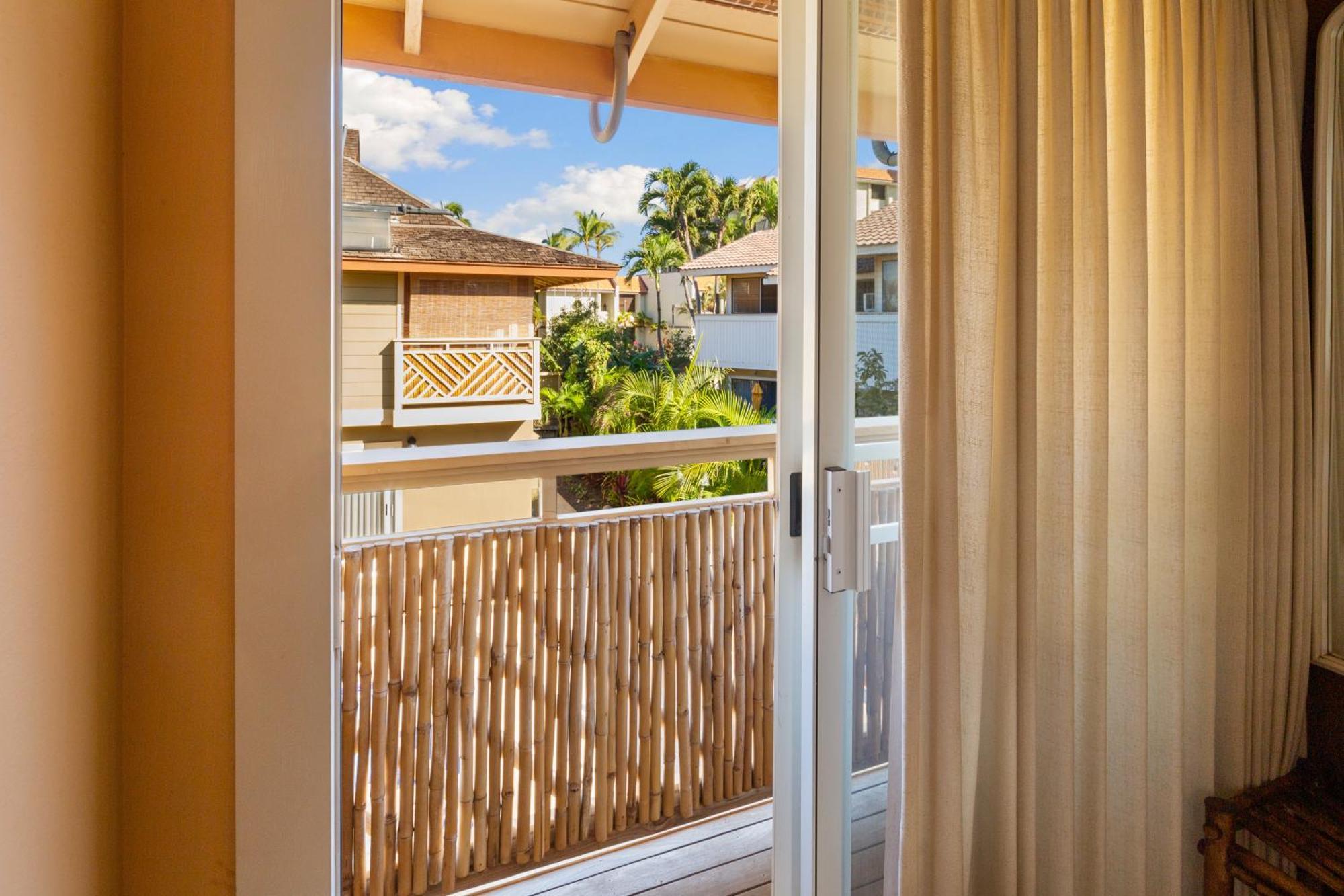 Bamboo Suite, 1 Bedroom, Sleeps 4, Pool & Bbq, Pre-Renovation Summer Sale Kihei Eksteriør billede
